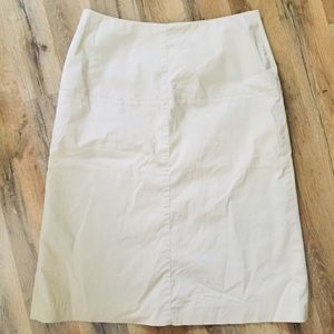 Banana Republic Stretch khaki A-Line skirt Size 8